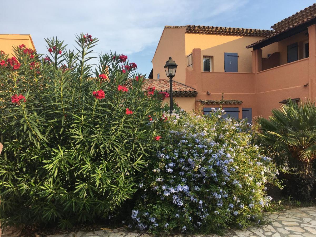 Sainte Maxime France 4 Etoiles Front De Mer Plage De La Nartelle Exterior foto
